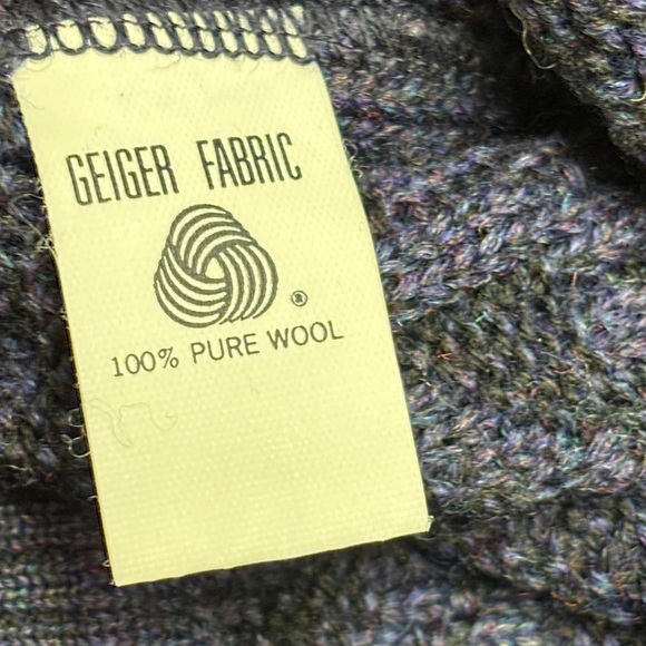 Geiger Wool size 38 (small/medium) Cardigan with Floral Details - Picture 4 of 13